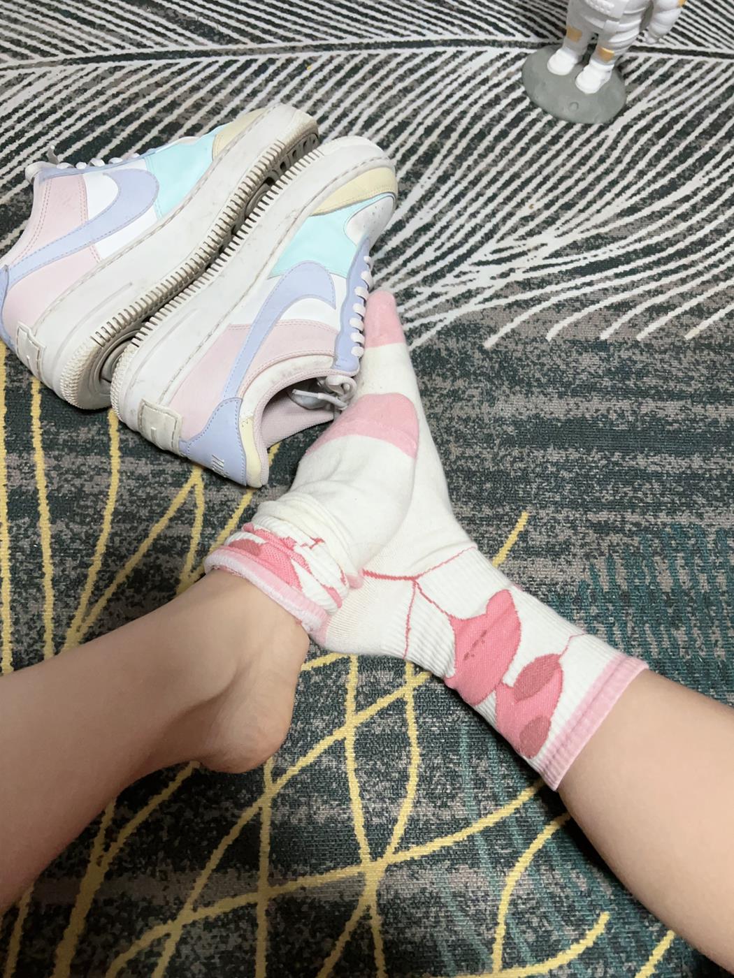 图片[29]-[誉铭传媒]袜足摄影 2023年《05月整合作品》[102P] – 速更版-美库