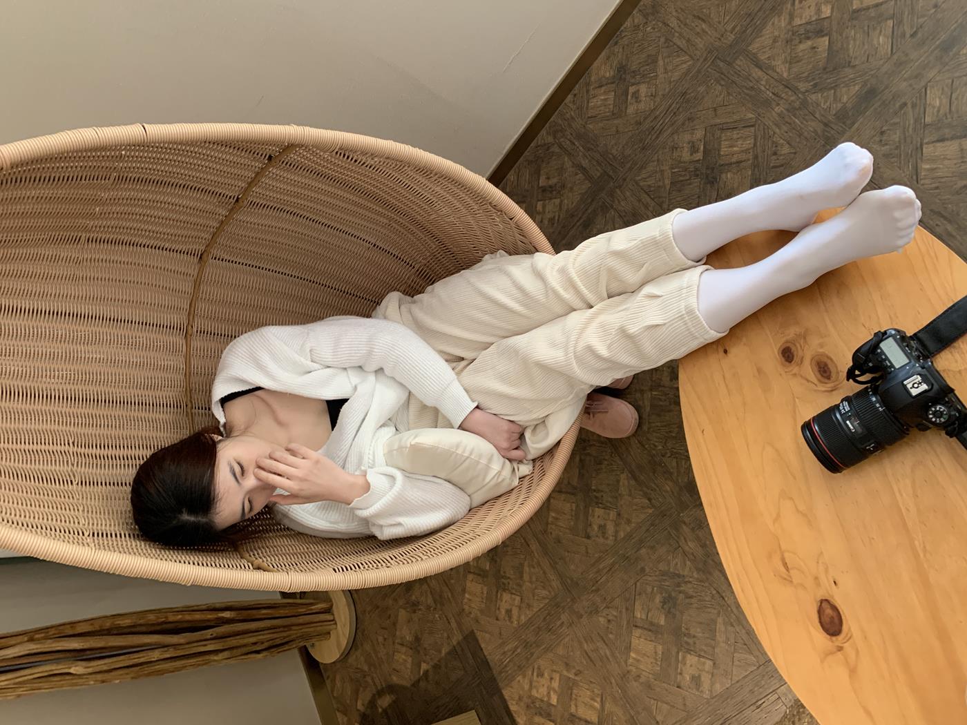 图片[94]-[誉铭传媒]袜足摄影 2023年《06月整合作品》[128P] – 速更版-美库