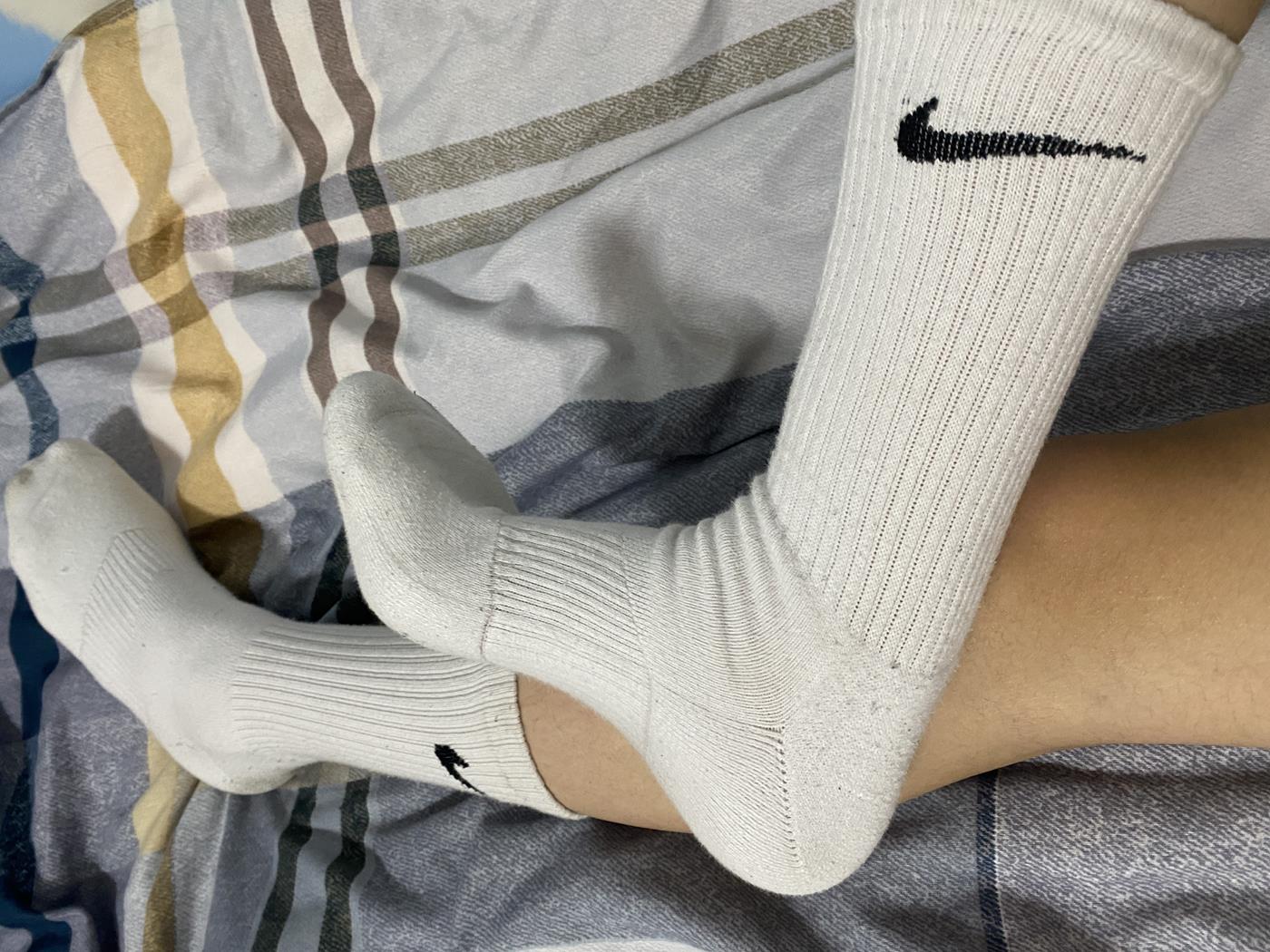 图片[102]-[誉铭传媒]袜足摄影 2023年《06月整合作品》[128P] – 速更版-美库