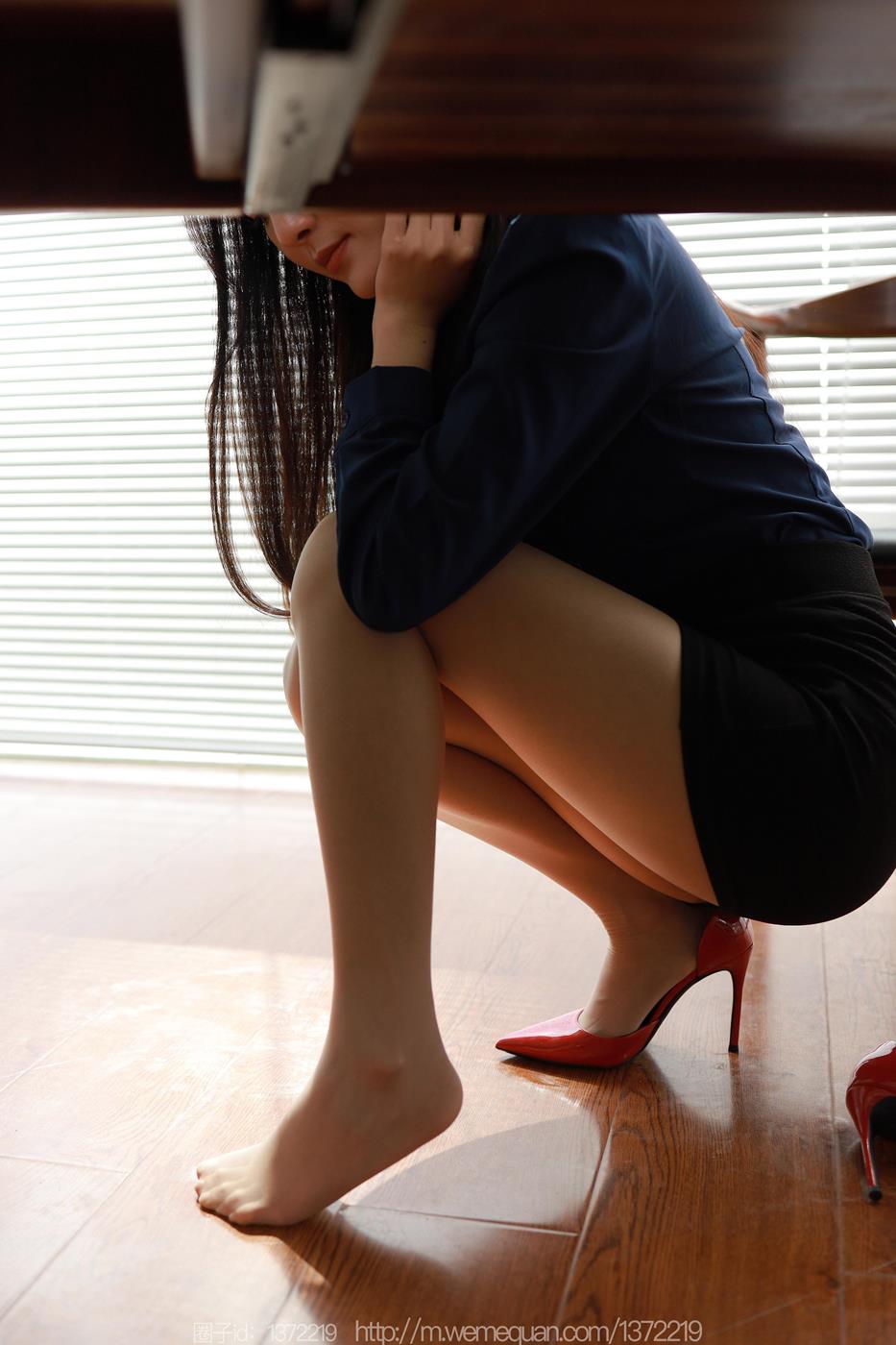 图片[48]-[IESS异思趣向] 2023.03.05 丝享家1381：婉萍《晒晒太阳》[91P] – 速更版-美库