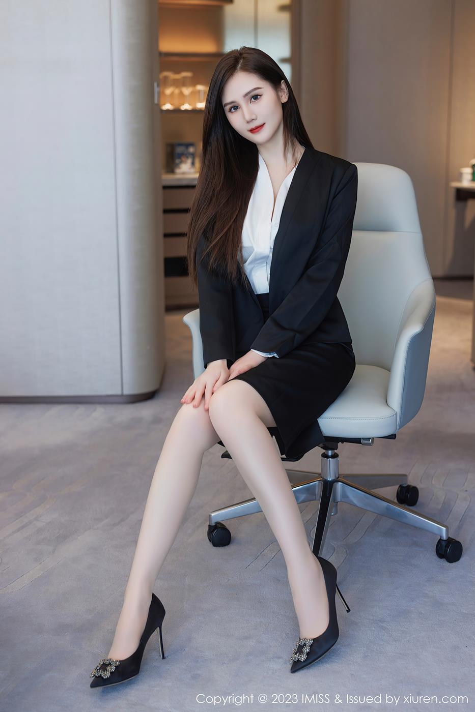 图片[21]-[IMISS爱蜜社] 2023.08.07 VOL.739 SISY思 OL美腿 [42P] – 速更版-美库