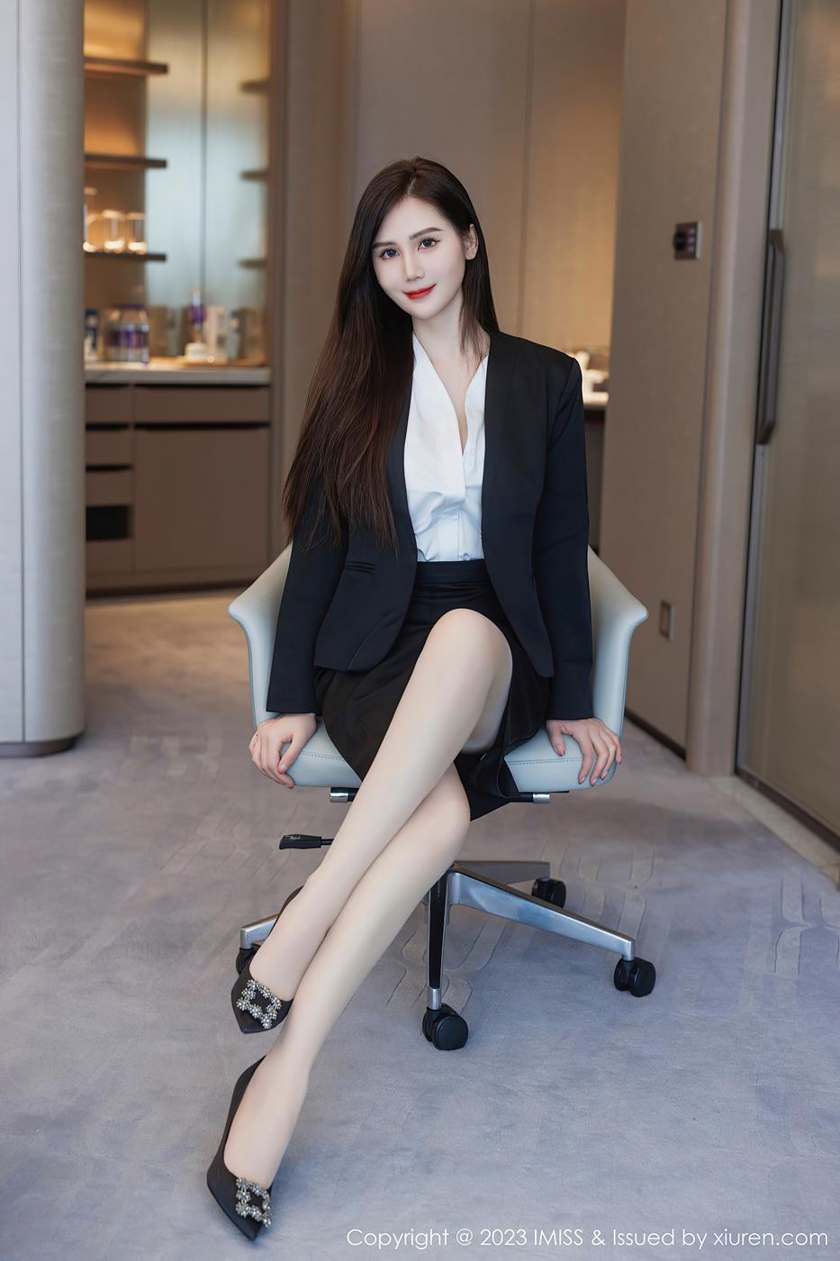 图片[22]-[IMISS爱蜜社] 2023.08.07 VOL.739 SISY思 OL美腿 [42P] – 速更版-美库