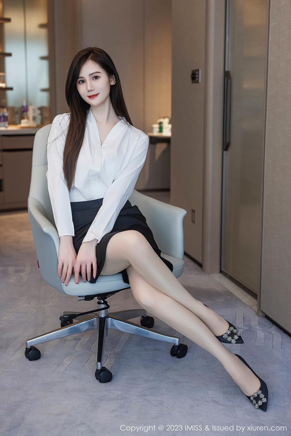 图片[26]-[IMISS爱蜜社] 2023.08.07 VOL.739 SISY思 OL美腿 [42P] – 速更版-美库
