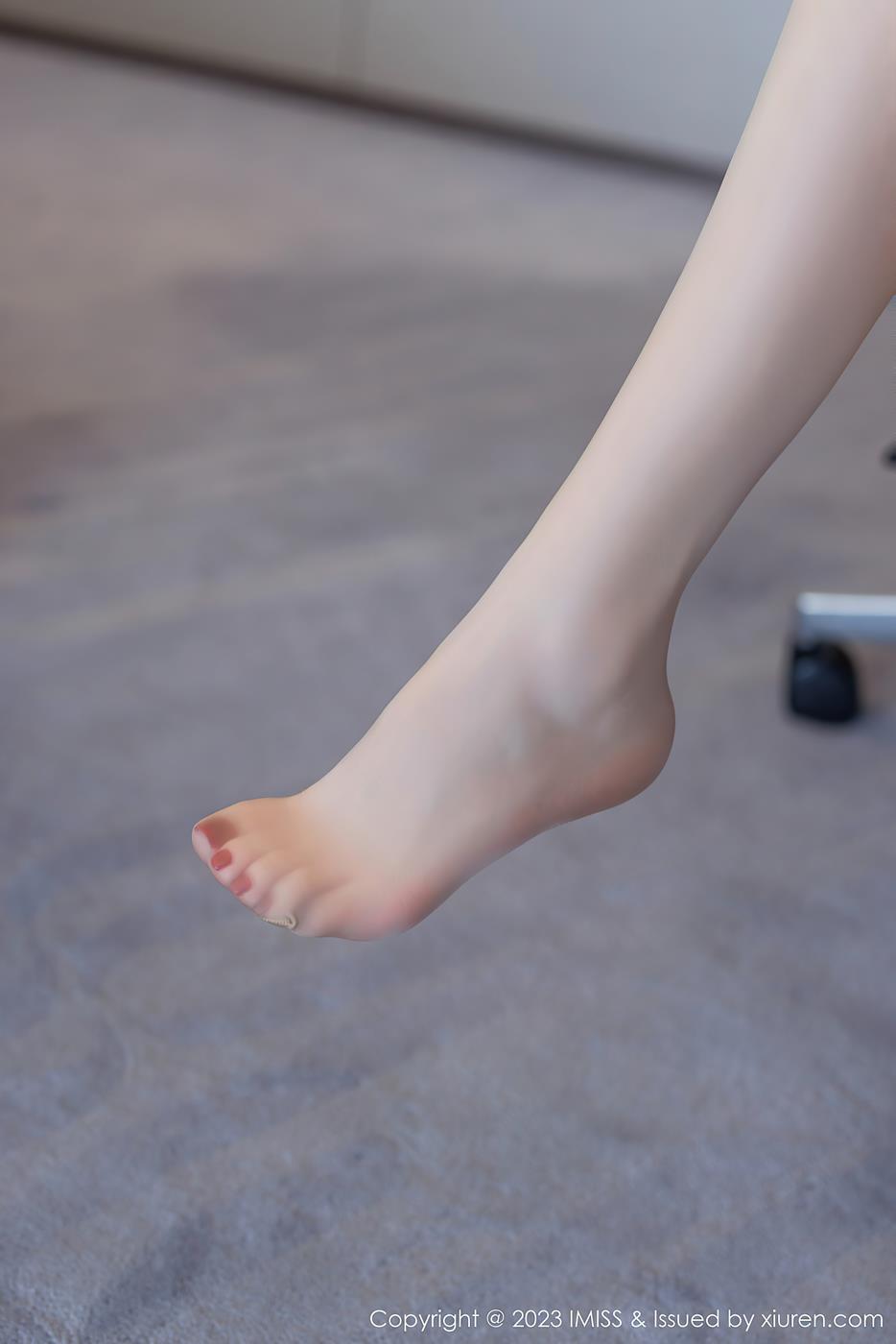 图片[29]-[IMISS爱蜜社] 2023.08.07 VOL.739 SISY思 OL美腿 [42P] – 速更版-美库