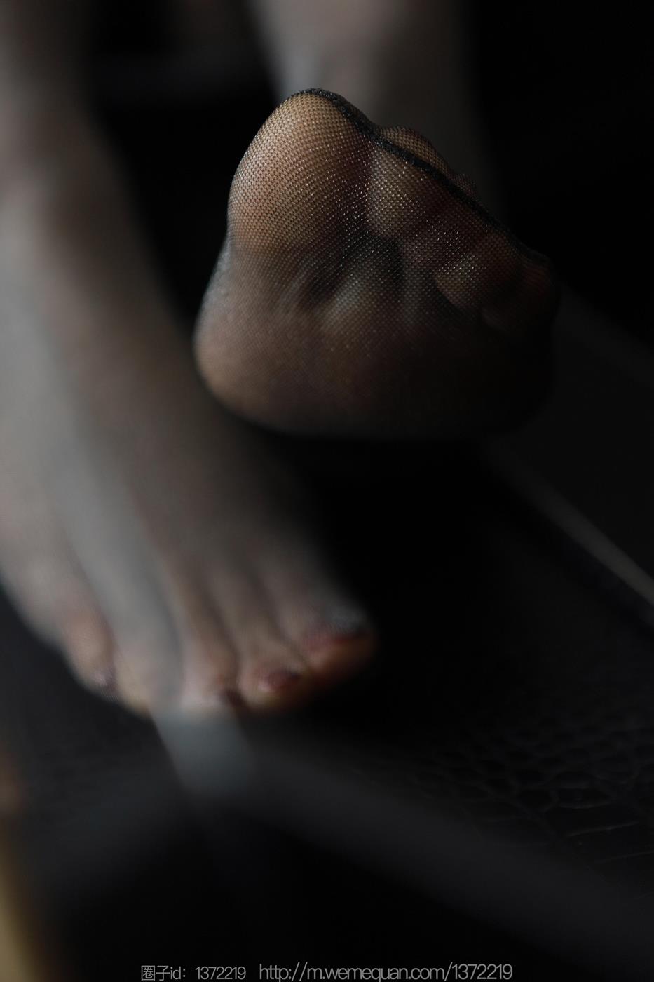 图片[70]-[IESS异思趣向] 2023.03.08 丝享家1384：小婕《灰裙亮丝》[86P] – 速更版-美库