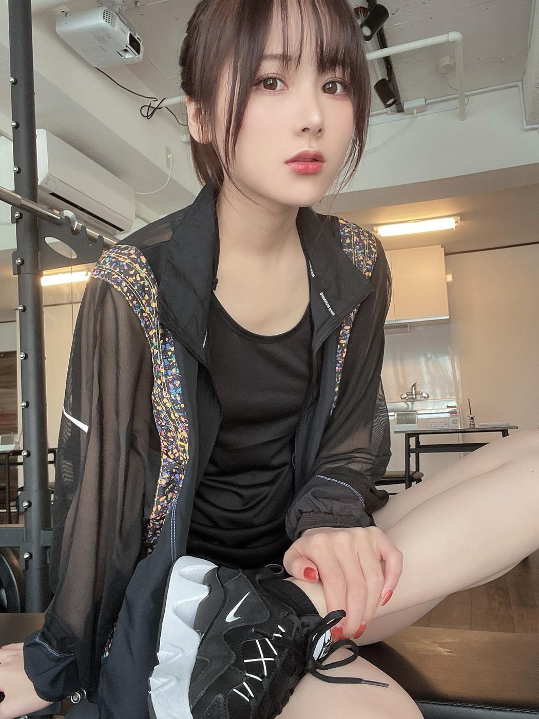 图片[33]-网紅Coser@けん研(けんけん) Fantia-2021年12月合辑[87P] – 速更版-美库