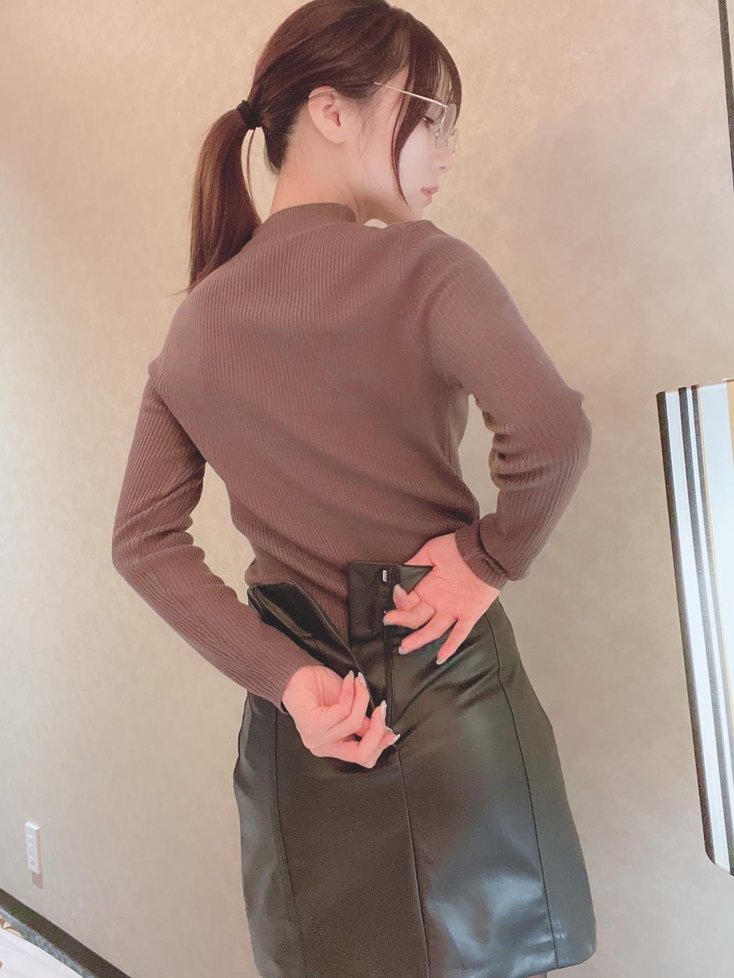 图片[46]-网紅Coser@けん研(けんけん) Fantia-2021年12月合辑[87P] – 速更版-美库