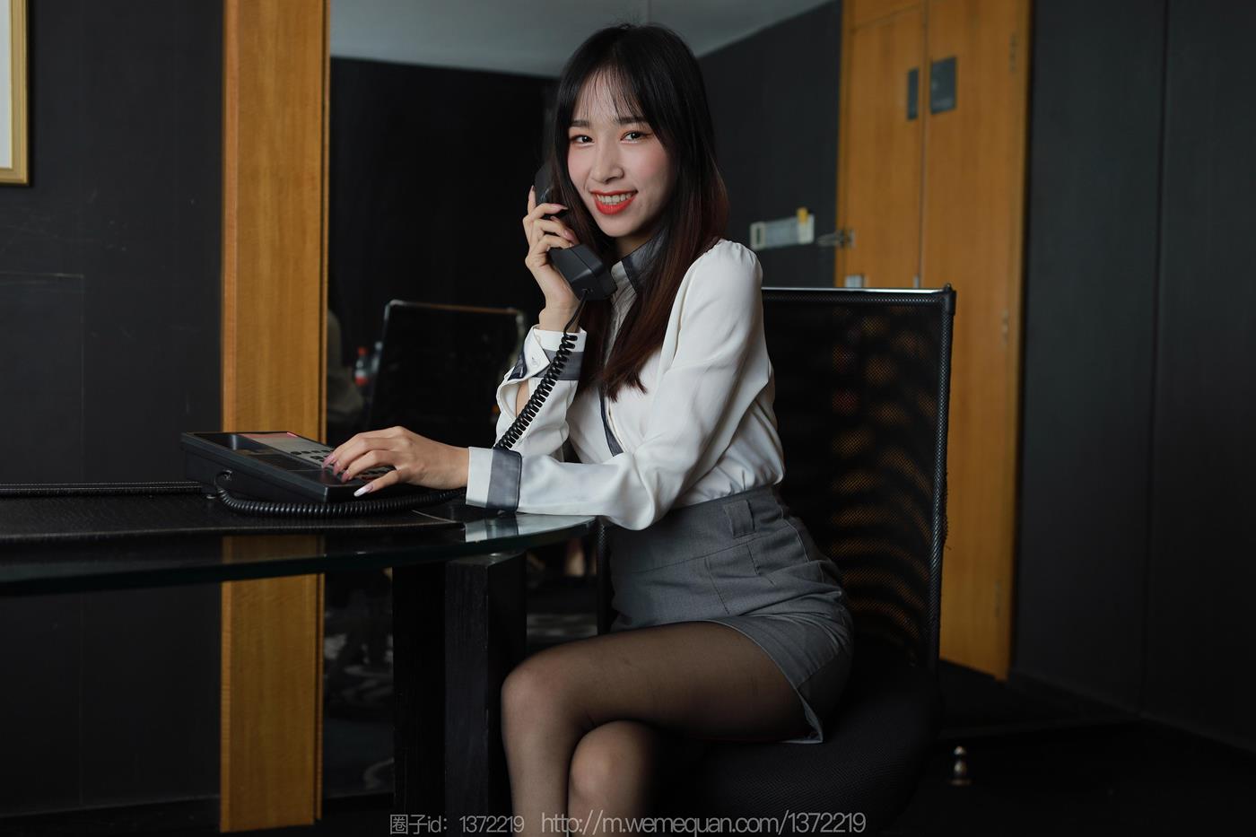 图片[52]-[IESS异思趣向] 2023.03.10 丝享家1386：美子《销售部美女》[87P] – 速更版-美库