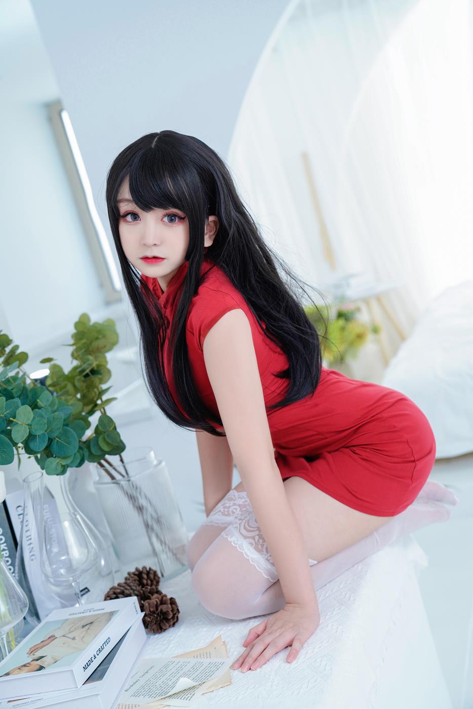 图片[12]-网紅Coser@-桃夭葵 红旗袍 [41P] – 速更版-美库