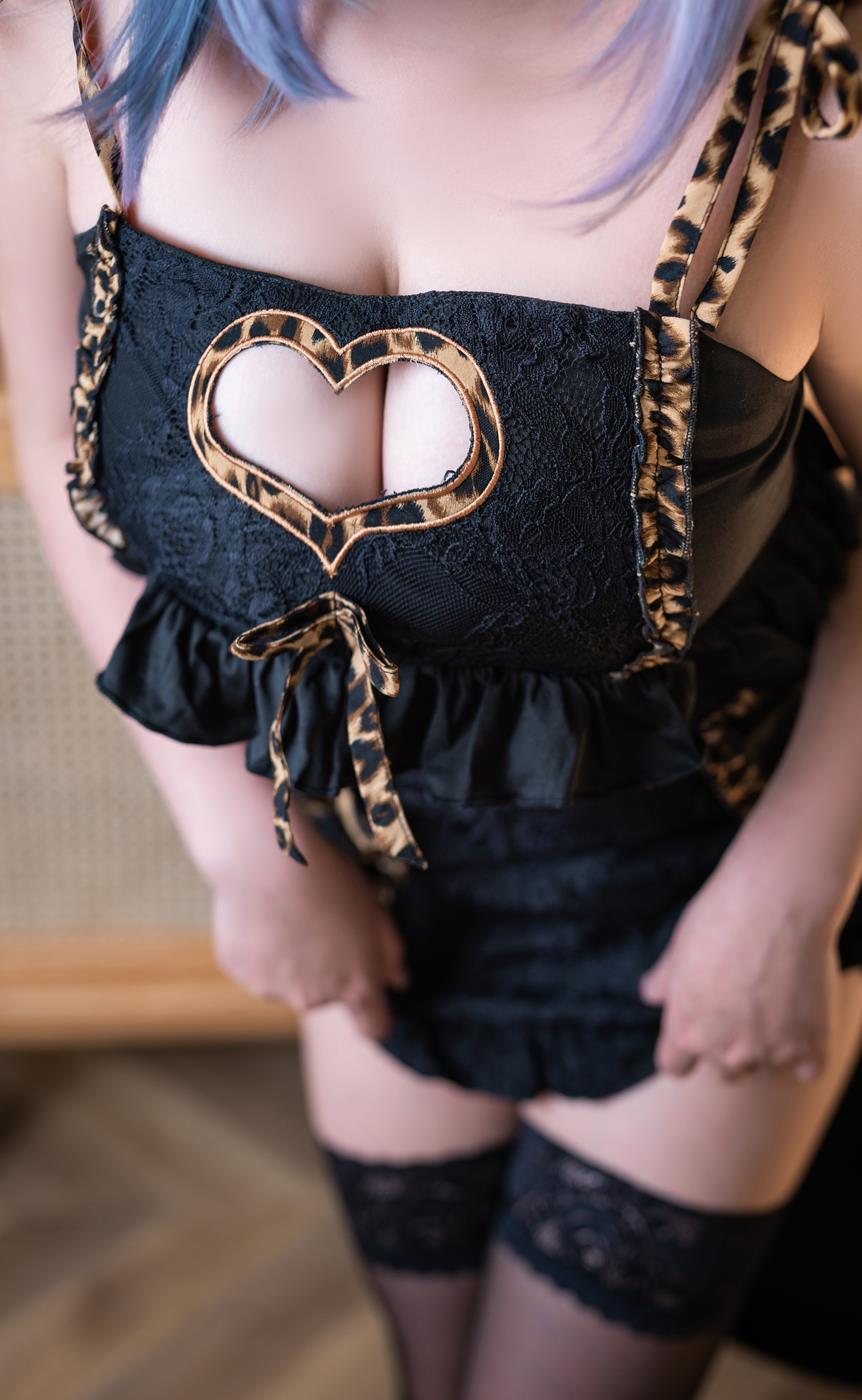 图片[29]-网紅Coser@-桃夭葵 连体小豹纹 [40P] – 速更版-美库