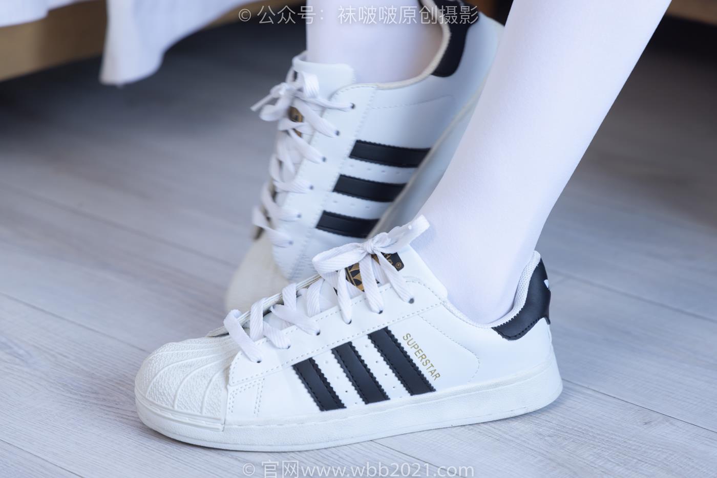 图片[16]-[BoBoSocks袜啵啵]NO.264 果冻-高跟鞋、贝壳头板鞋、黑丝大腿袜、白丝大腿袜[180P] – 速更版-美库