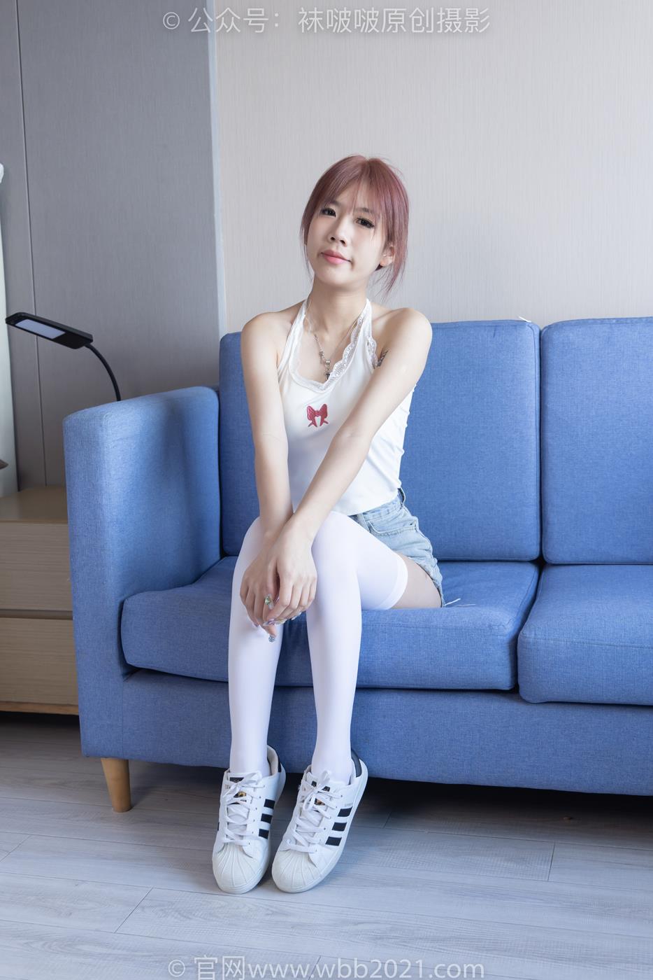 图片[19]-[BoBoSocks袜啵啵]NO.264 果冻-高跟鞋、贝壳头板鞋、黑丝大腿袜、白丝大腿袜[180P] – 速更版-美库