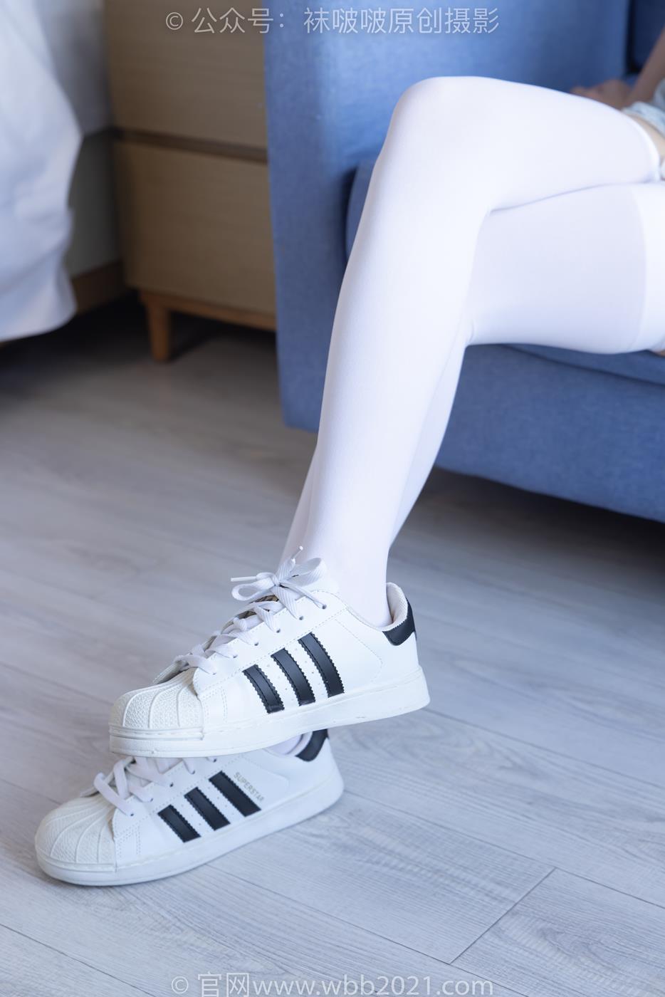 图片[24]-[BoBoSocks袜啵啵]NO.264 果冻-高跟鞋、贝壳头板鞋、黑丝大腿袜、白丝大腿袜[180P] – 速更版-美库