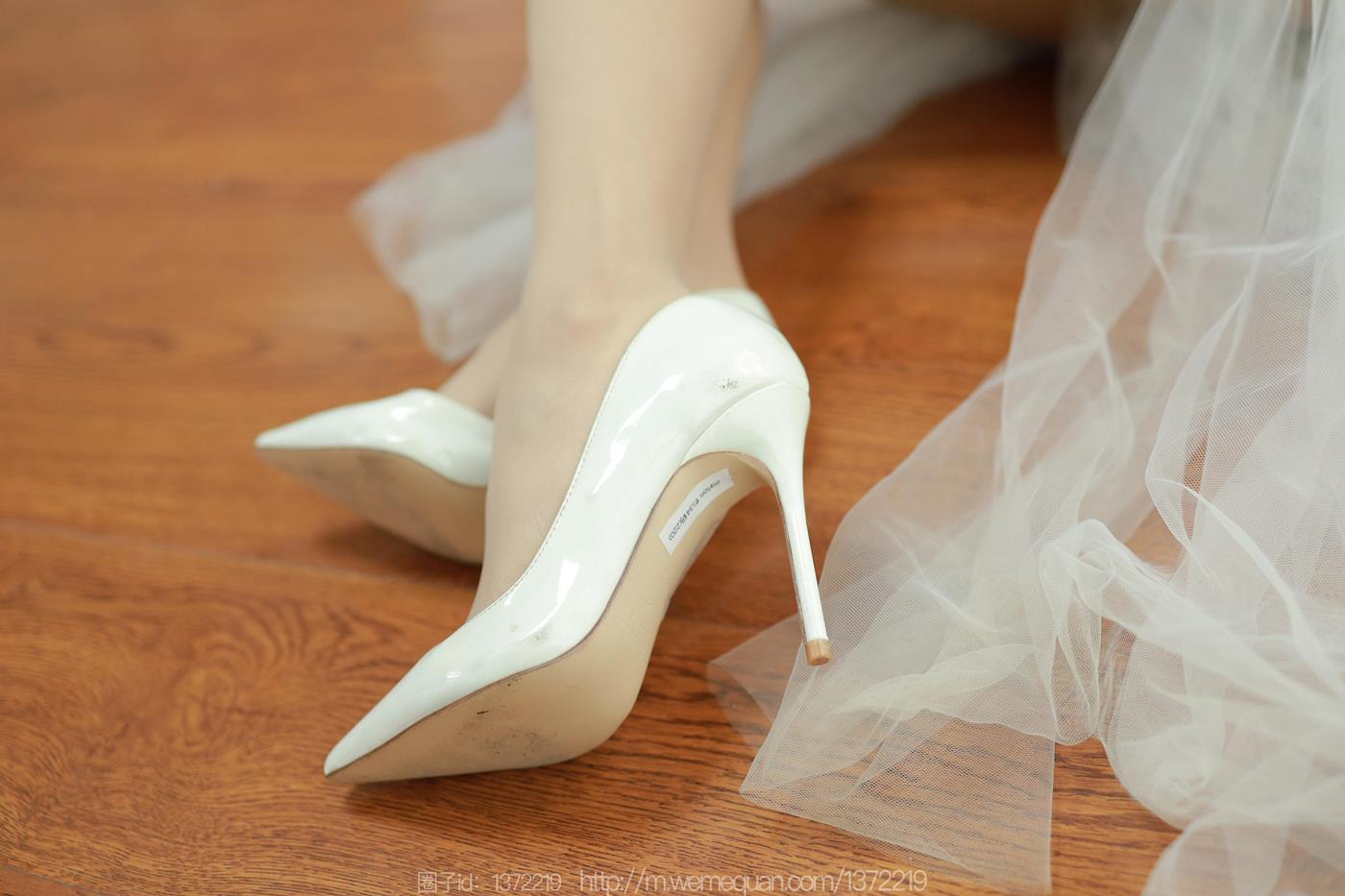 图片[18]-[IESS异思趣向] 2023.03.13 丝享家1389：婉萍《偶遇单身狗》[90P] – 速更版-美库