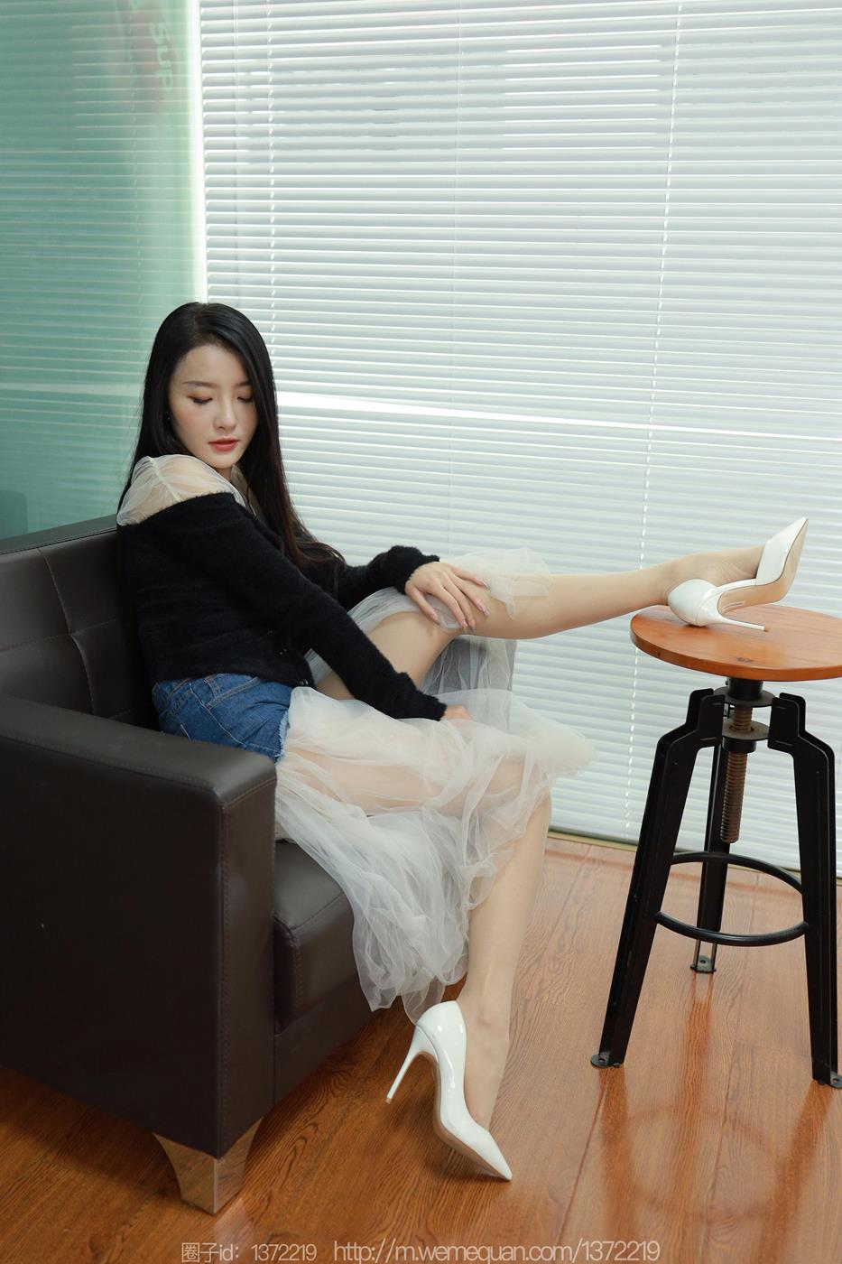 图片[70]-[IESS异思趣向] 2023.03.13 丝享家1389：婉萍《偶遇单身狗》[90P] – 速更版-美库