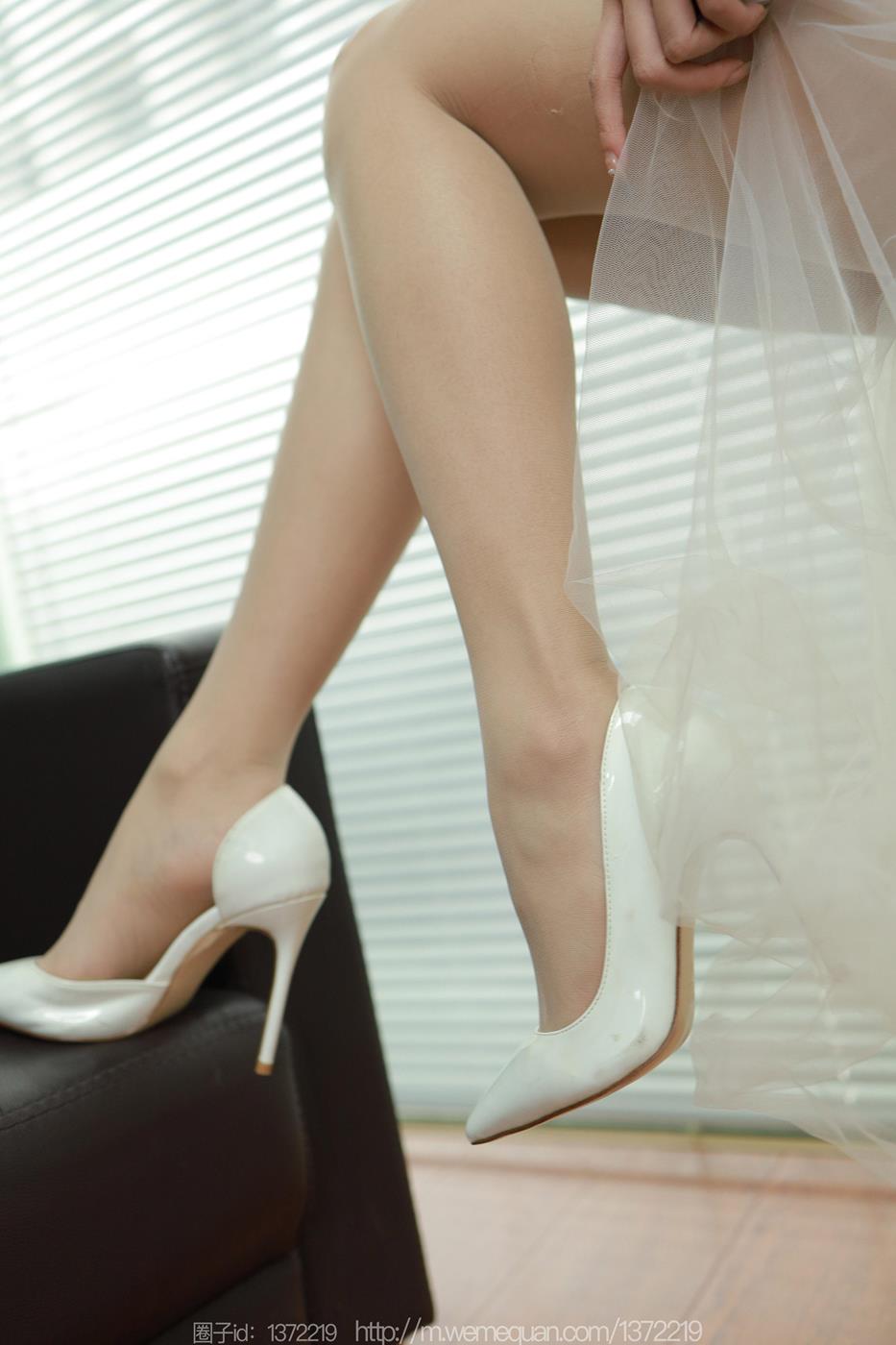 图片[84]-[IESS异思趣向] 2023.03.13 丝享家1389：婉萍《偶遇单身狗》[90P] – 速更版-美库