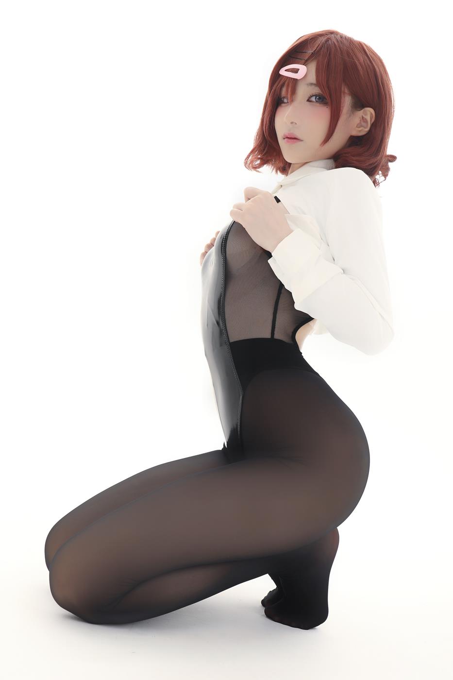 图片[16]-网紅Coser@幼爱 竟泳灰丝 [26P] – 速更版-美库