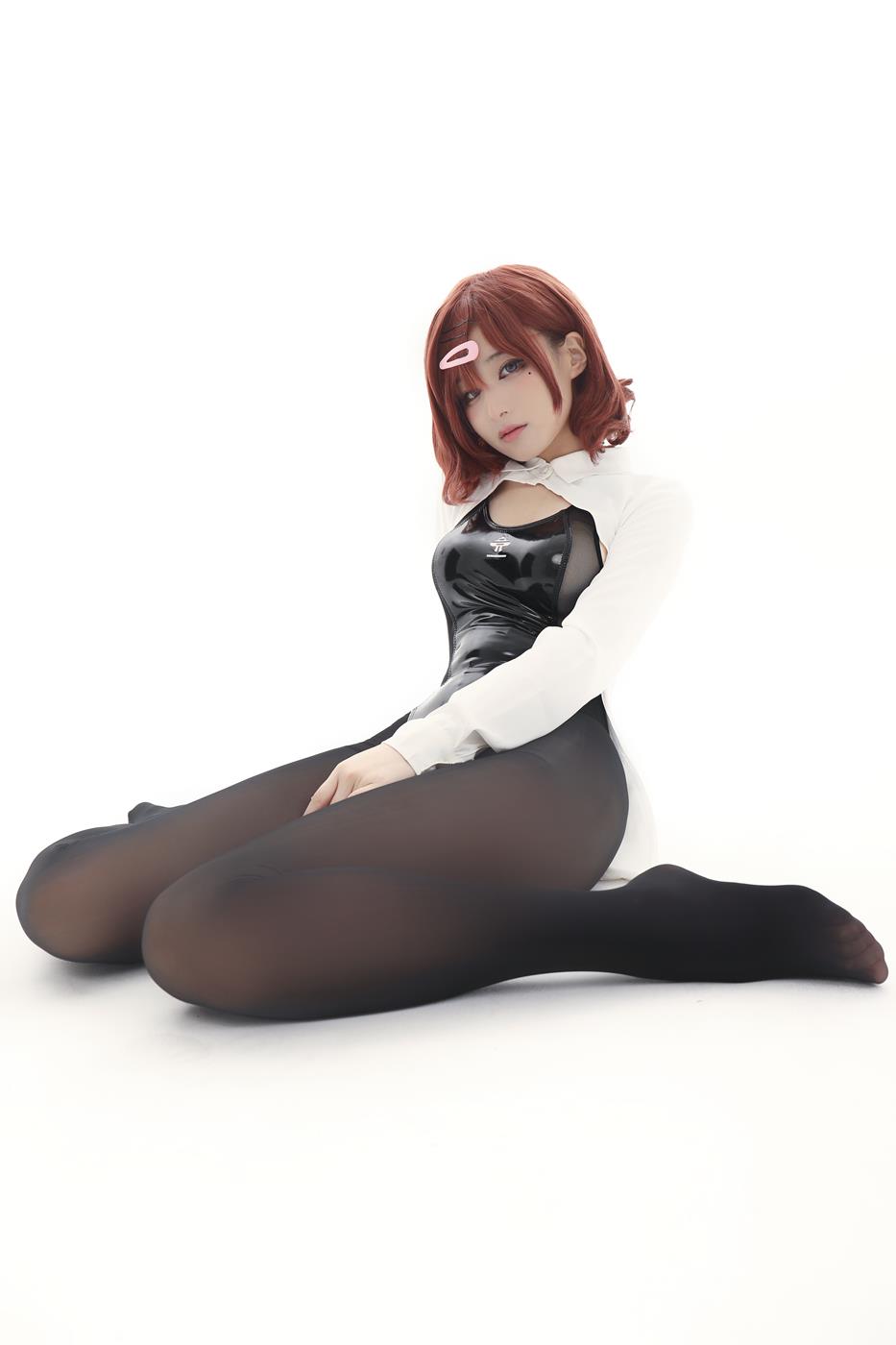 图片[20]-网紅Coser@幼爱 竟泳灰丝 [26P] – 速更版-美库