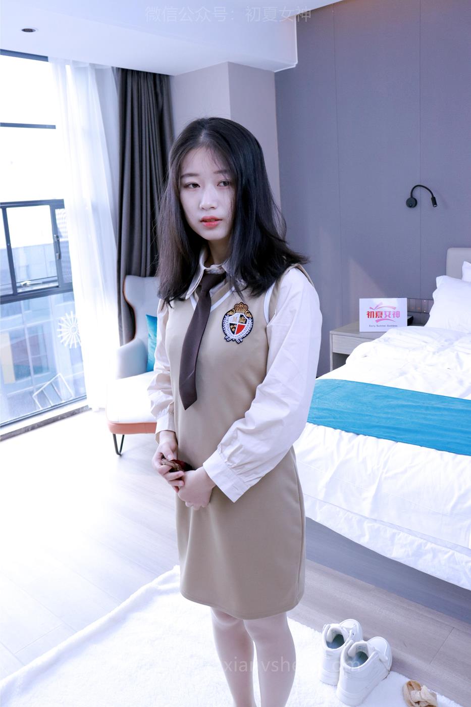 图片[127]-初夏女神 NO.018 念念 秋冬学院风显瘦连衣裙S码搭配[131P] – 速更版-美库