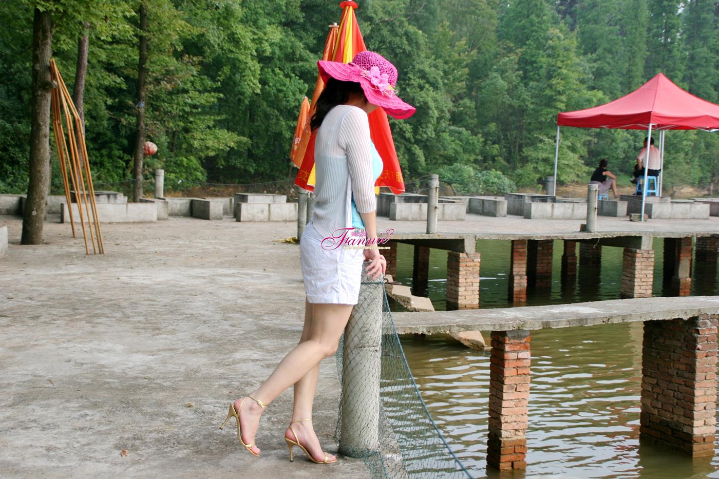 图片[23]-Fannie芬妮每足园 No.204 金色的旋律 户外篇-3[36P] – 速更版-美库