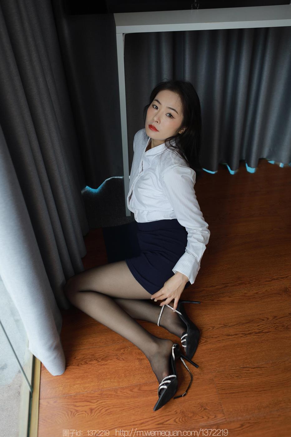 图片[27]-[IESS异思趣向] 2023.03.15 丝享家1391：小金《落地窗制服》[88P] – 速更版-美库