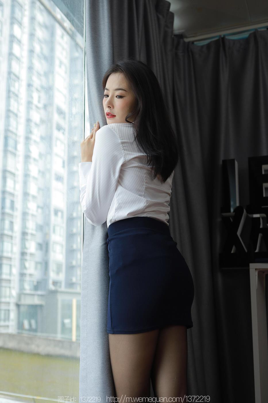 图片[53]-[IESS异思趣向] 2023.03.15 丝享家1391：小金《落地窗制服》[88P] – 速更版-美库