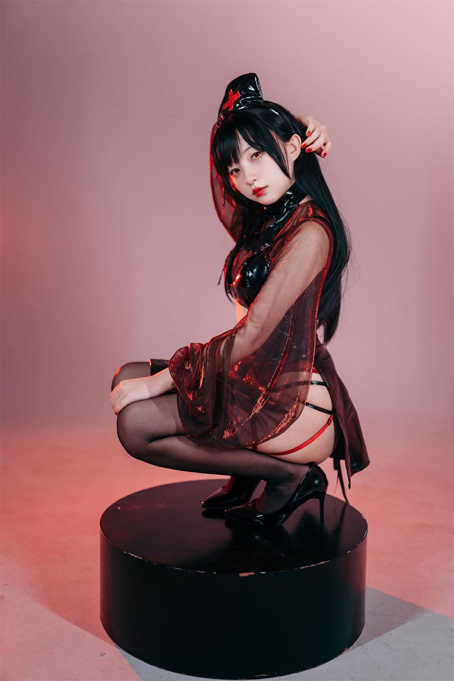 图片[13]-花铃 – 猩红护士[56P] – 速更版-美库