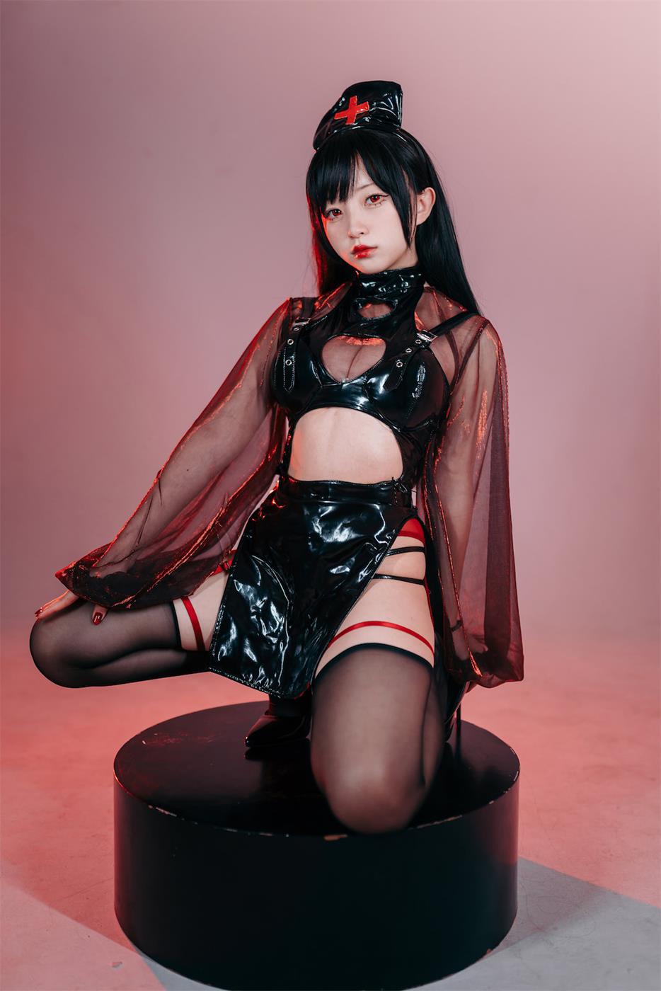 图片[32]-花铃 – 猩红护士[56P] – 速更版-美库