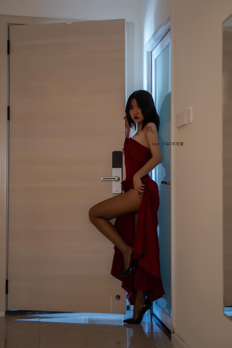 图片[29]-柒柒要乖哦 – 迷情姐姐[103P] – 速更版-美库