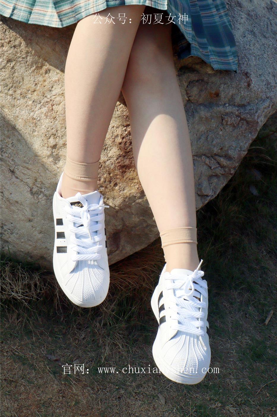 图片[55]-初夏女神 NO.019 念念 墨绿色JK搭配三叶草贝壳头鞋期[155P] – 速更版-美库