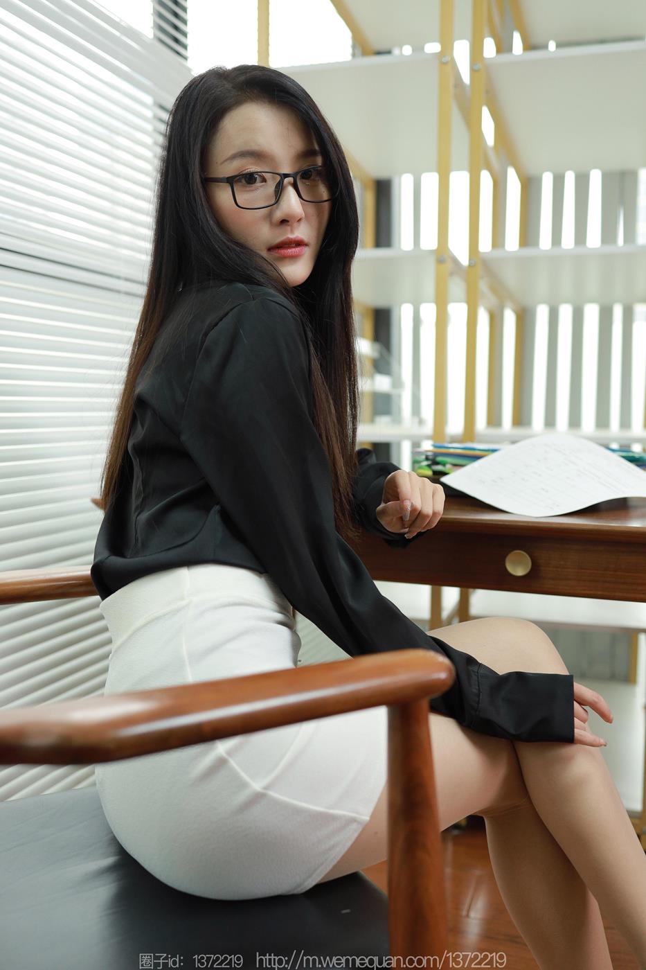 图片[88]-[IESS异思趣向] 2023.03.19 丝享家1395：婉萍《飞机最快，眼镜最坏》[88P] – 速更版-美库