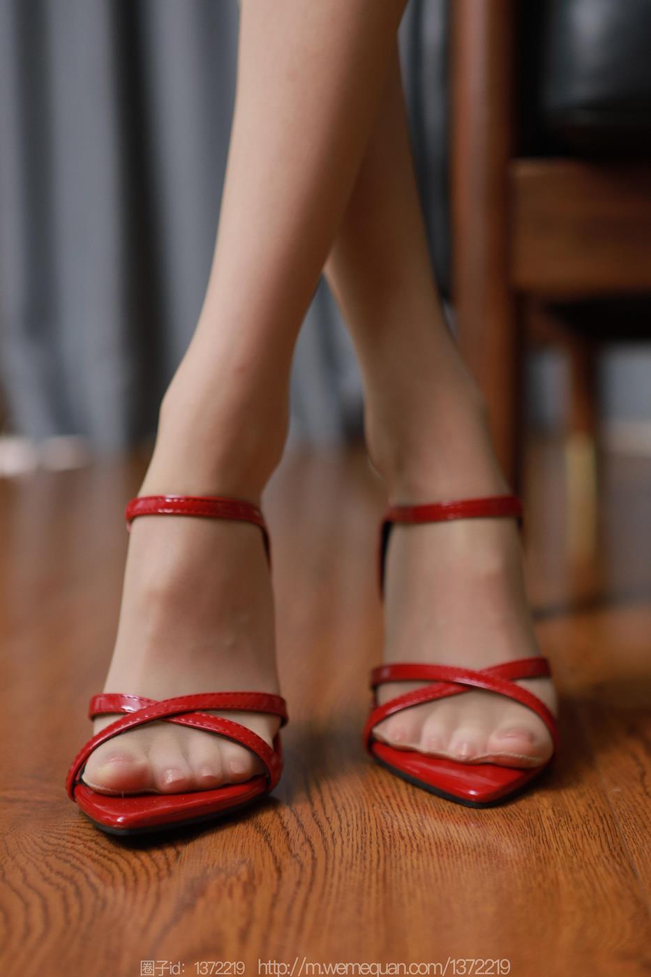 图片[27]-[IESS异思趣向] 2023.03.20 丝享家1396：团团《白衣红裙玉姐》[89P] – 速更版-美库