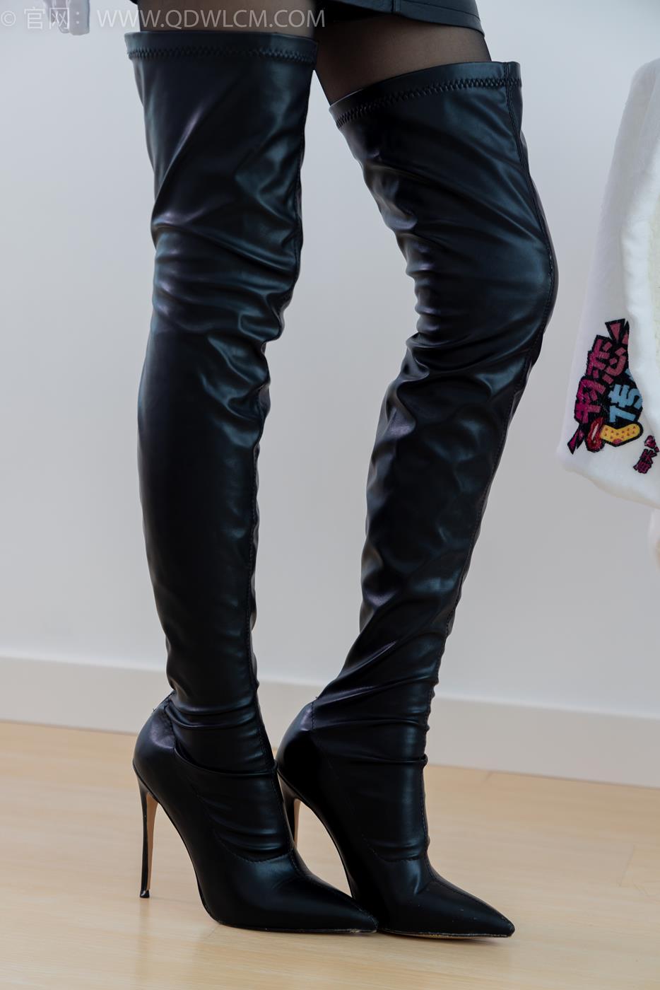 图片[15]-物恋传媒 NO.1666 纤纤-黑暗的缝隙[164P] – 速更版-美库