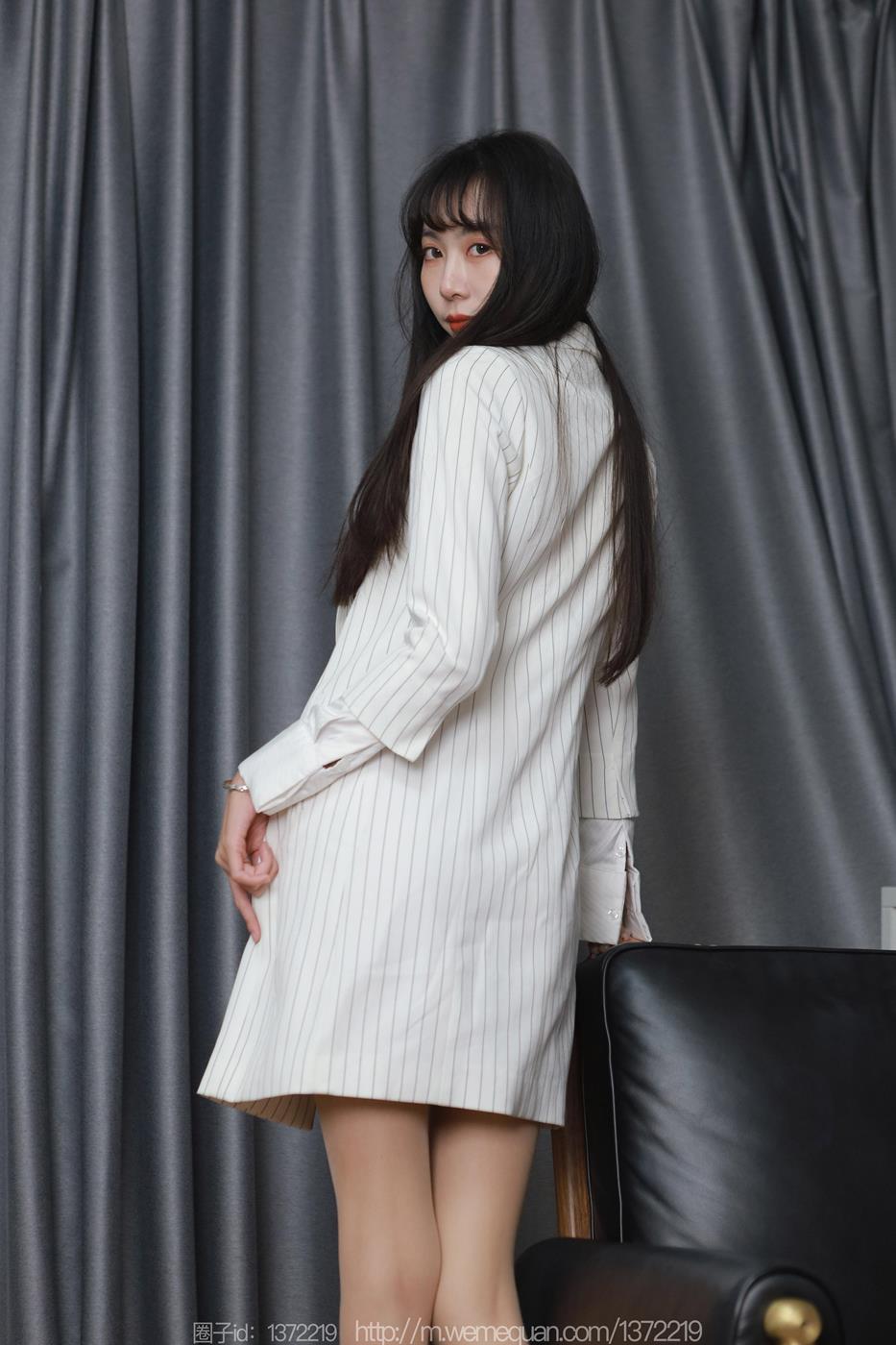 图片[82]-[IESS异思趣向] 2023.03.20 丝享家1396：团团《白衣红裙玉姐》[89P] – 速更版-美库