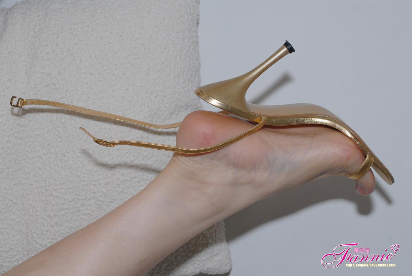 图片[33]-Fannie芬妮每足园 No.208 金色的旋律 室内篇-2 [47P] – 速更版-美库