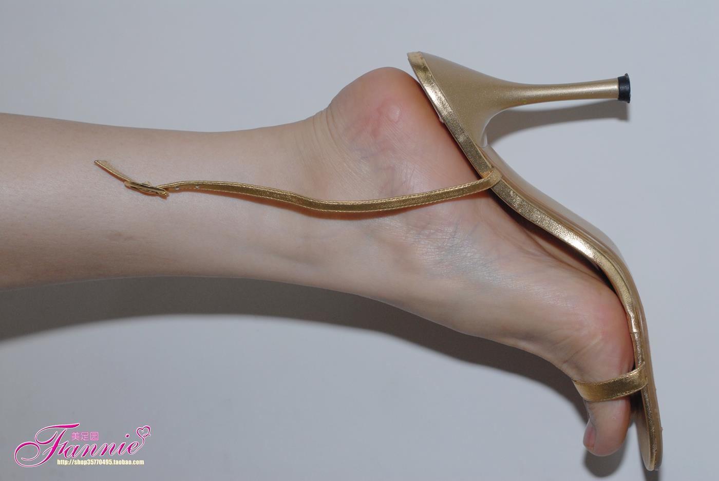 图片[40]-Fannie芬妮每足园 No.208 金色的旋律 室内篇-2 [47P] – 速更版-美库