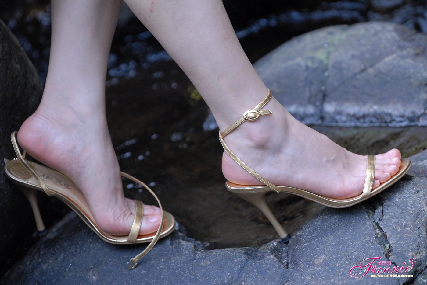 图片[27]-Fannie芬妮每足园 No.211 金色的旋律 足香满山谷 [38P] – 速更版-美库