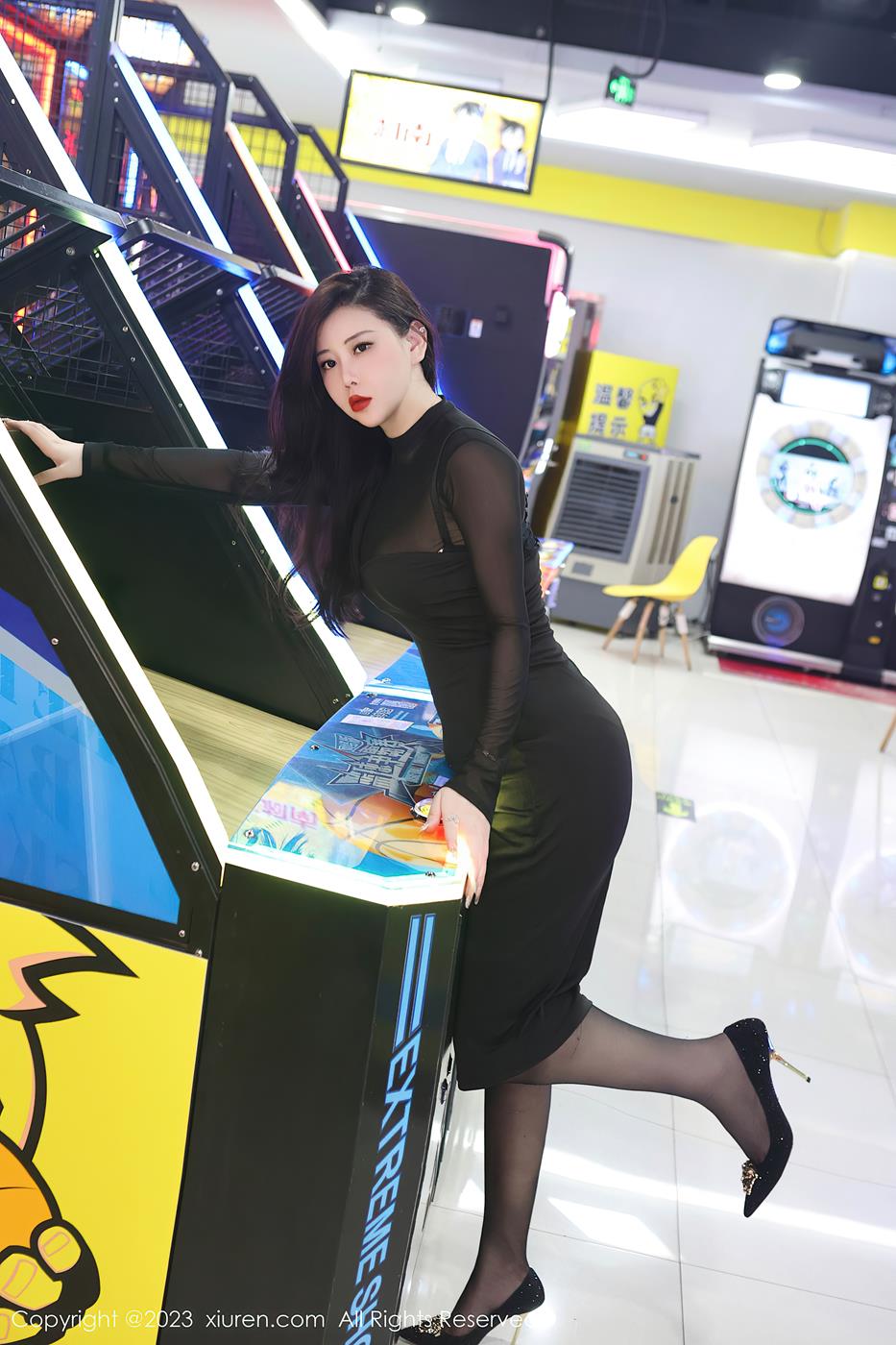 图片[14]-[Xiuren秀人网]2023.08.14 NO.7230 王婉悠Queen 游戏厅的赶脚[16+1P] – 速更版-美库