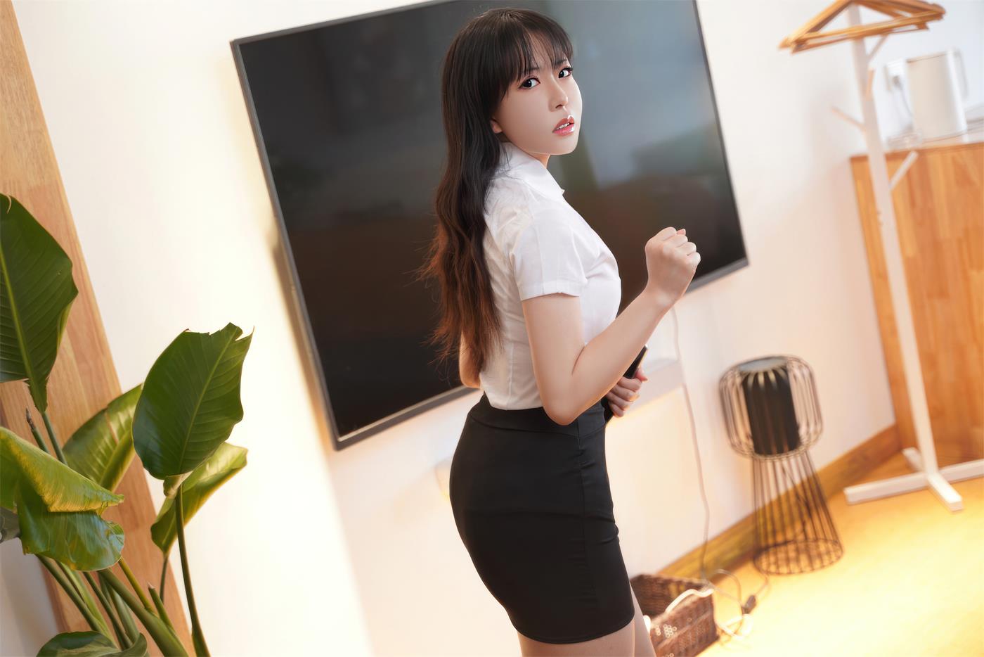 图片[14]-虎森森 – 下班后的OL[20P] – 速更版-美库