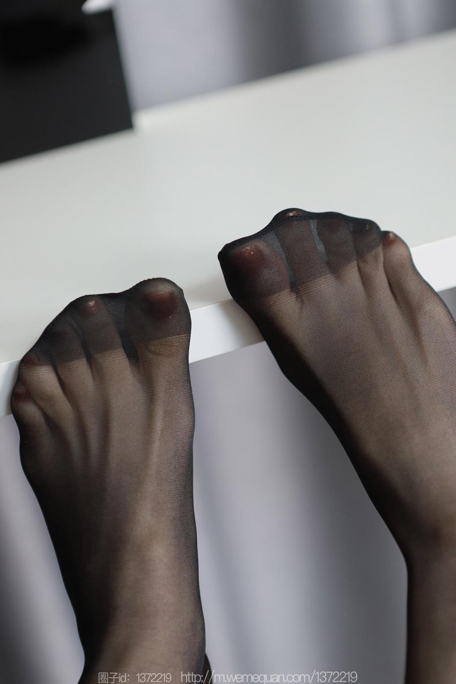 图片[27]-[IESS异思趣向] 2023.03.28 丝享家1404：团团《纤纤细腿》[80P] – 速更版-美库