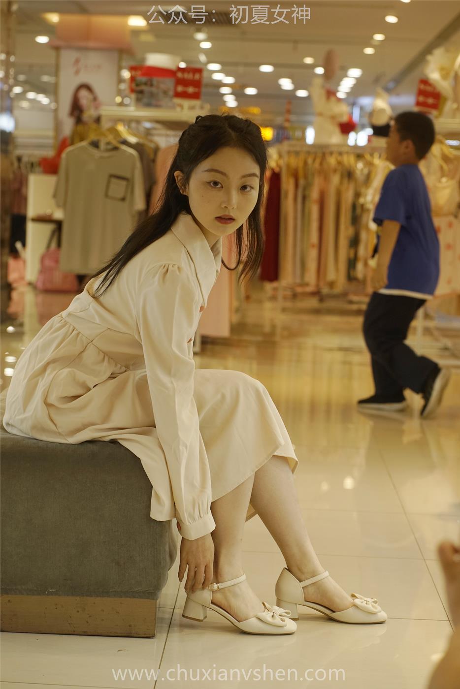 图片[71]-初夏女神 NO.024 双双 偶遇学姐 周末逛商场[120P] – 速更版-美库