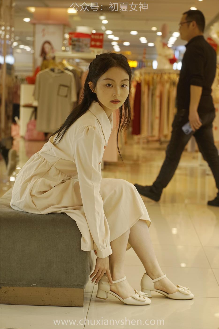 图片[72]-初夏女神 NO.024 双双 偶遇学姐 周末逛商场[120P] – 速更版-美库