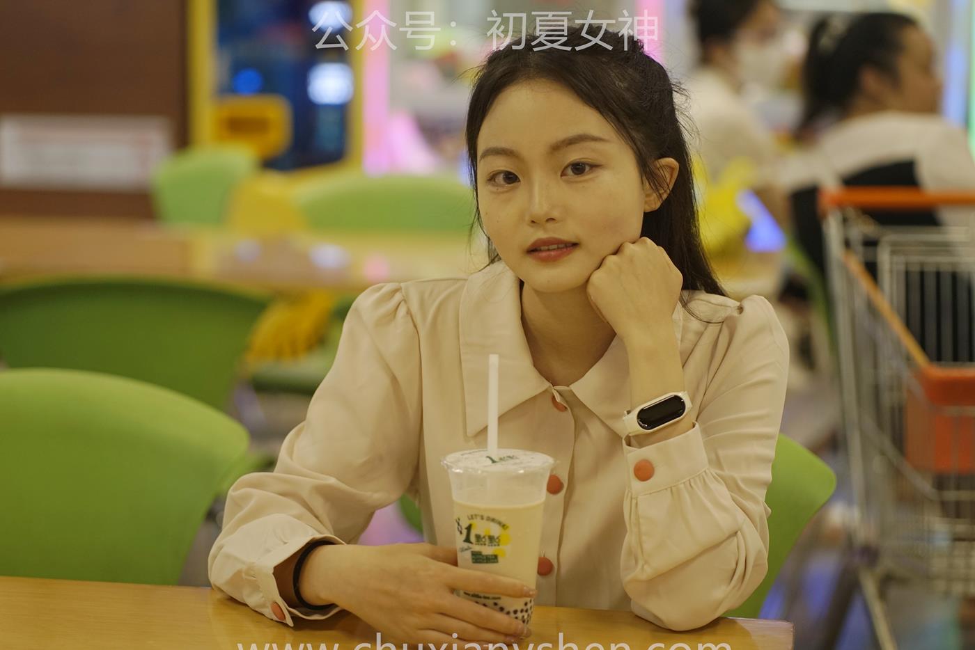 图片[97]-初夏女神 NO.024 双双 偶遇学姐 周末逛商场[120P] – 速更版-美库