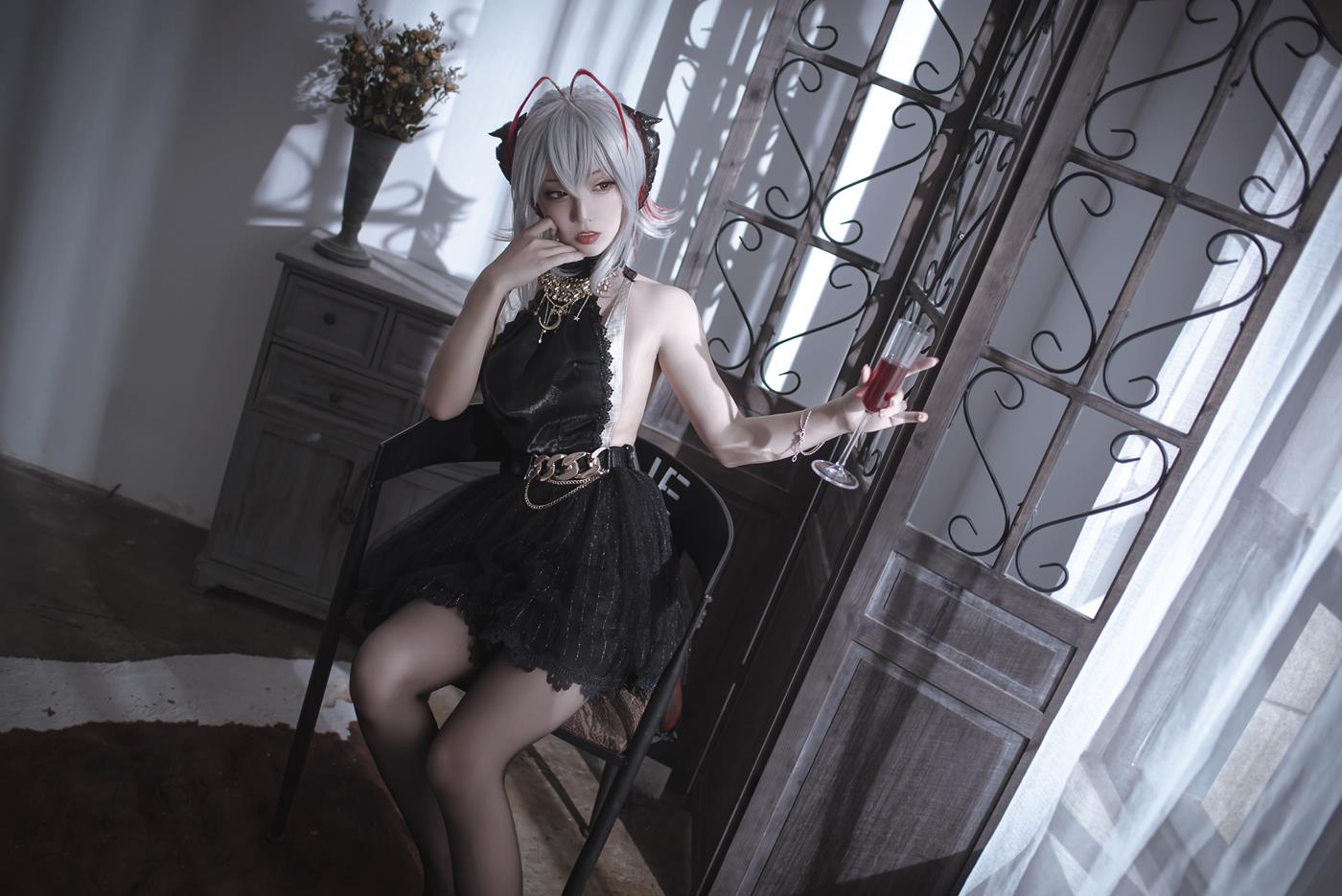 图片[16]-切切celia – 明日方舟 W 礼服[20P] – 速更版-美库