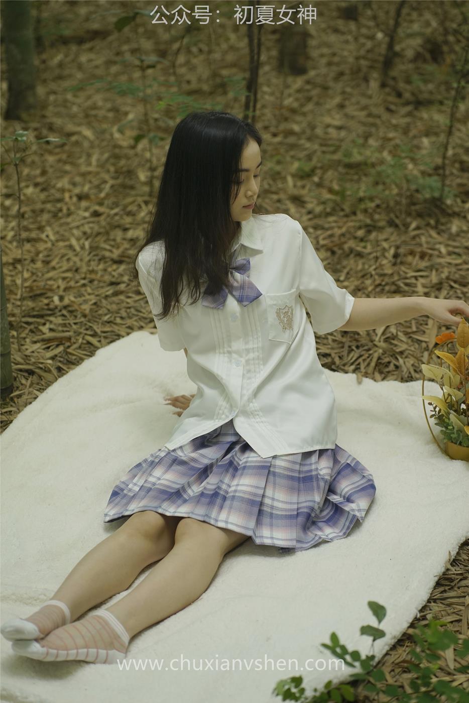 图片[22]-初夏女神 NO.025 十一 周末丛林 JK套搭配的袜子遭嫌弃[153P] – 速更版-美库