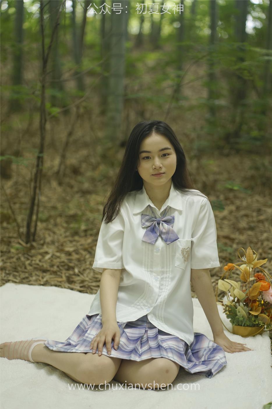 图片[26]-初夏女神 NO.025 十一 周末丛林 JK套搭配的袜子遭嫌弃[153P] – 速更版-美库