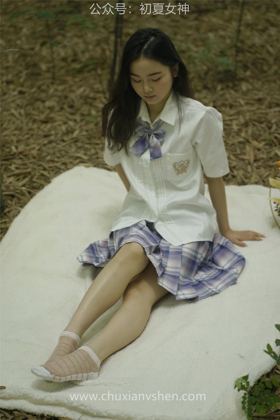 图片[39]-初夏女神 NO.025 十一 周末丛林 JK套搭配的袜子遭嫌弃[153P] – 速更版-美库