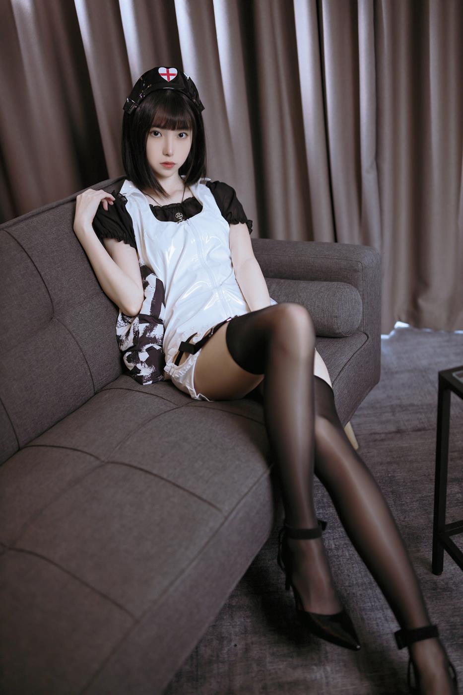 图片[16]-许岚(叁月life)  – 黑丝护士[36P] – 速更版-美库