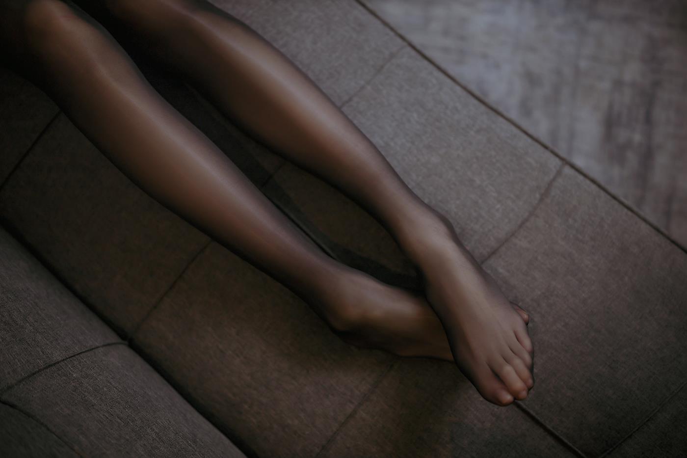 图片[24]-许岚(叁月life)  – 黑丝护士[36P] – 速更版-美库