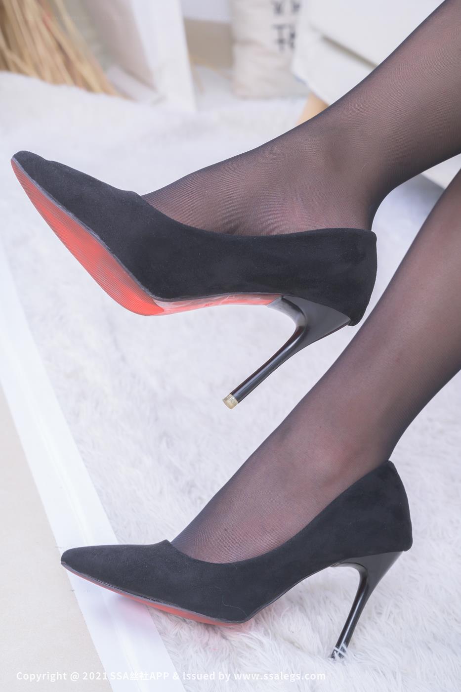 图片[27]-[SSA丝社]超清写真 NO.660 模特思甜的黑丝袜美足（上）[136P] – 速更版-美库